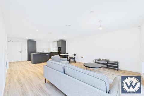 2 bedroom duplex to rent, The Railings, Shale Lane, M5