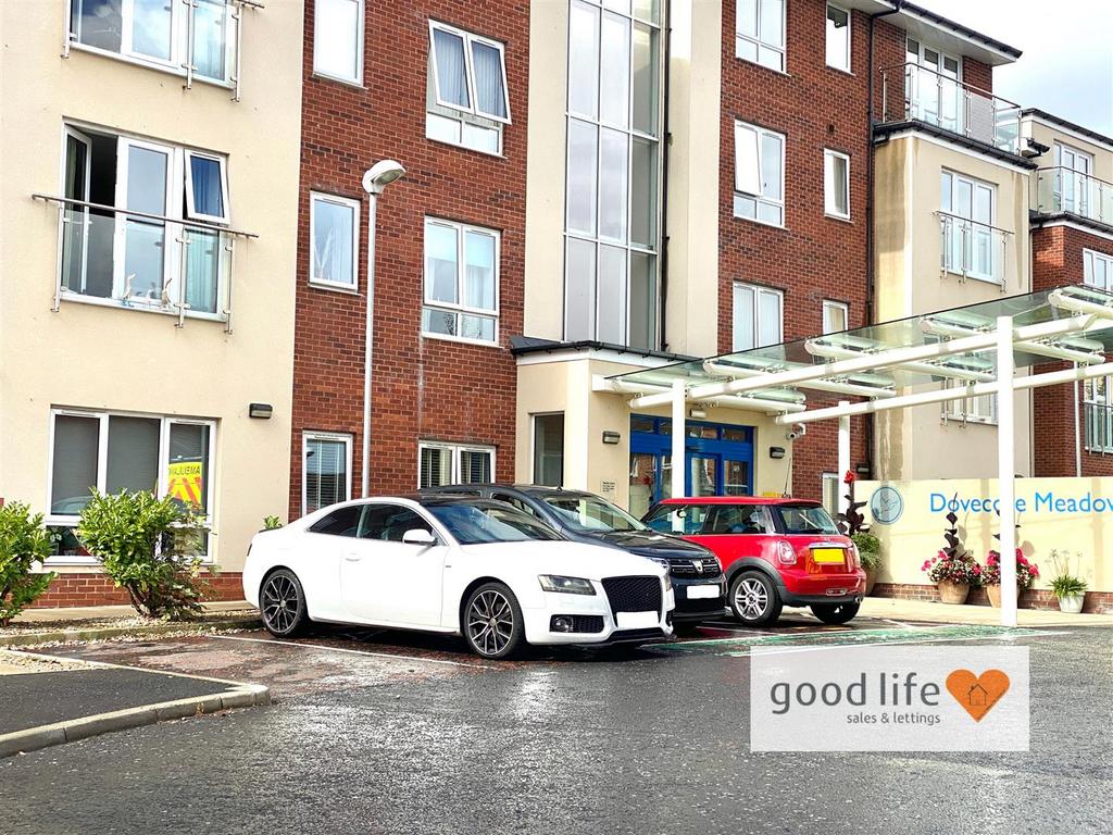 20250911 120717858 i OS34dovecoat.jpg