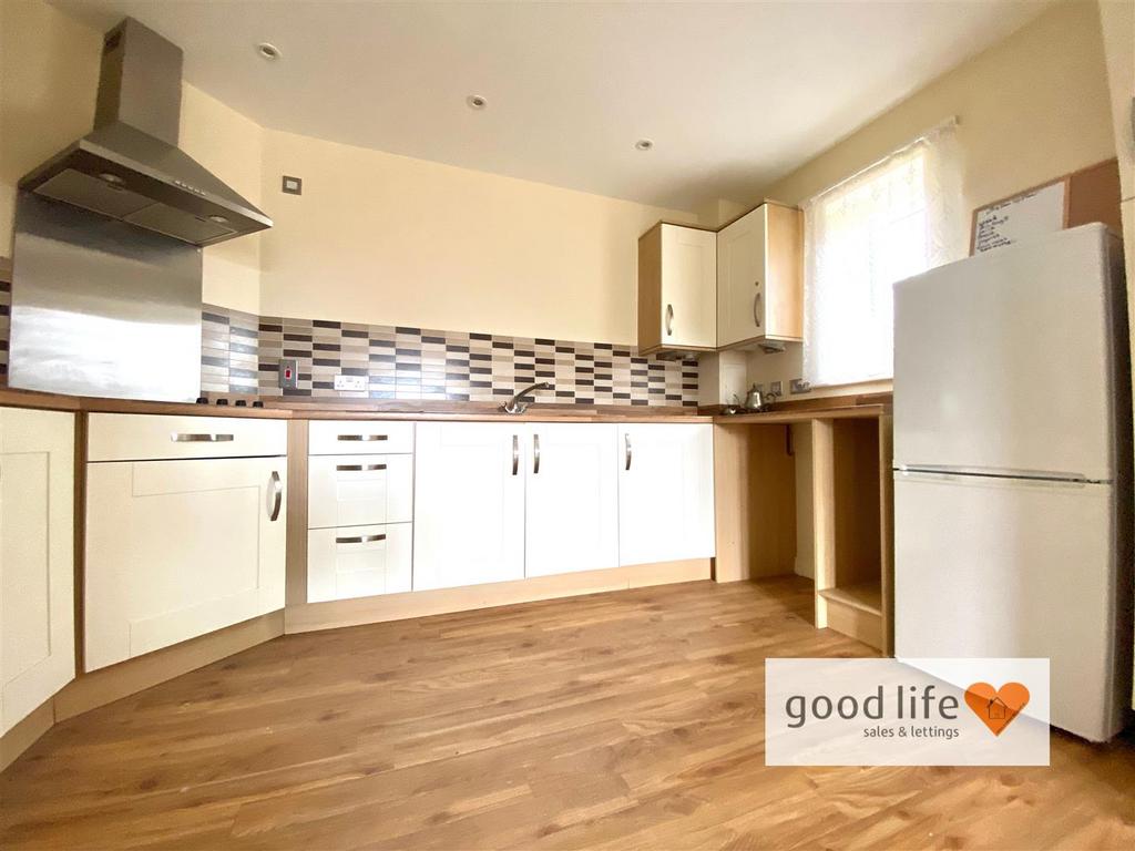 20250911 113610944 i OS34dovecoat.jpg