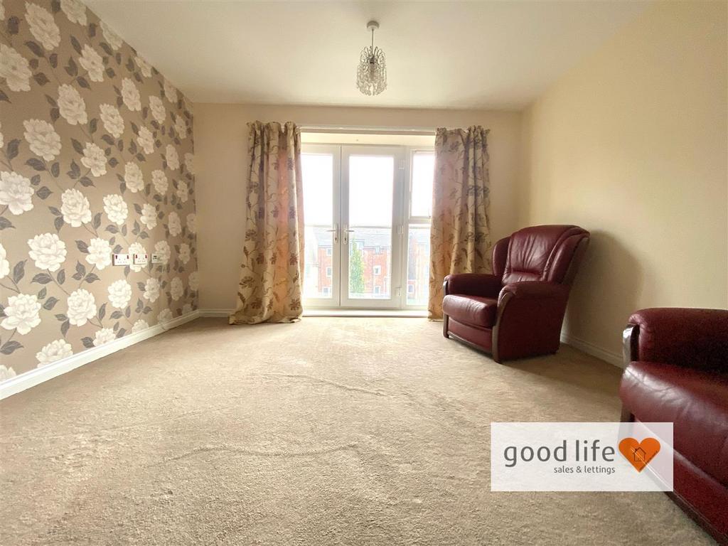 20250911 113641731 i OS34dovecoat.jpg