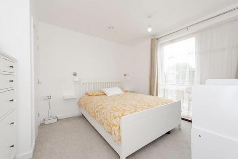 undefined, Alderwick Drive, Hounslow