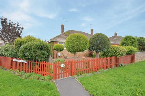 undefined, Heath Moor Drive, York
