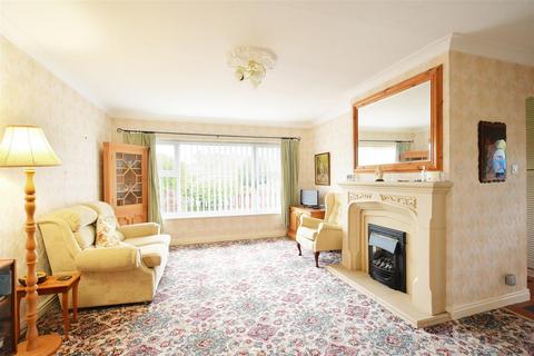 undefined, Heath Moor Drive, York