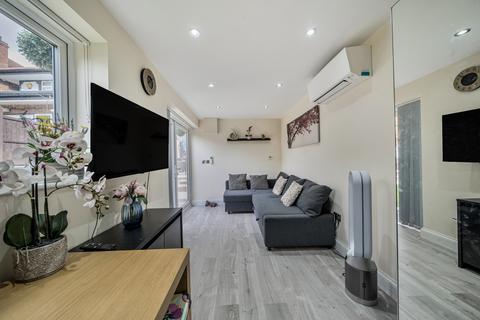 undefined, West Towers, Pinner