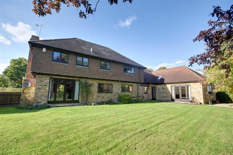 5 bedroom detached house for sale, Sand Lane, Frittenden