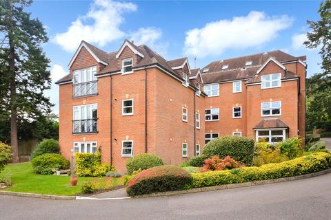 2 bedroom apartment for sale, Frensham Road, Lower Bourne, Farnham, Surrey, GU10