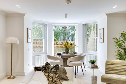 3 bedroom apartment for sale, Belsize Grove, Belsize Park