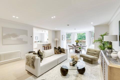 3 bedroom apartment for sale, Belsize Grove, Belsize Park