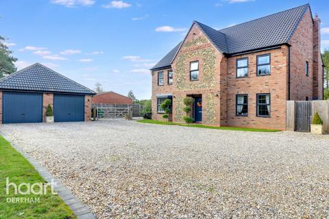 Hale Road, Ashill