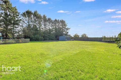 undefined, Hale Road, Ashill