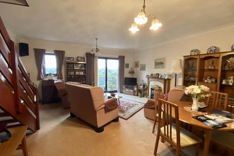 3 bedroom end of terrace house for sale, Drakes Gardens, Exmouth