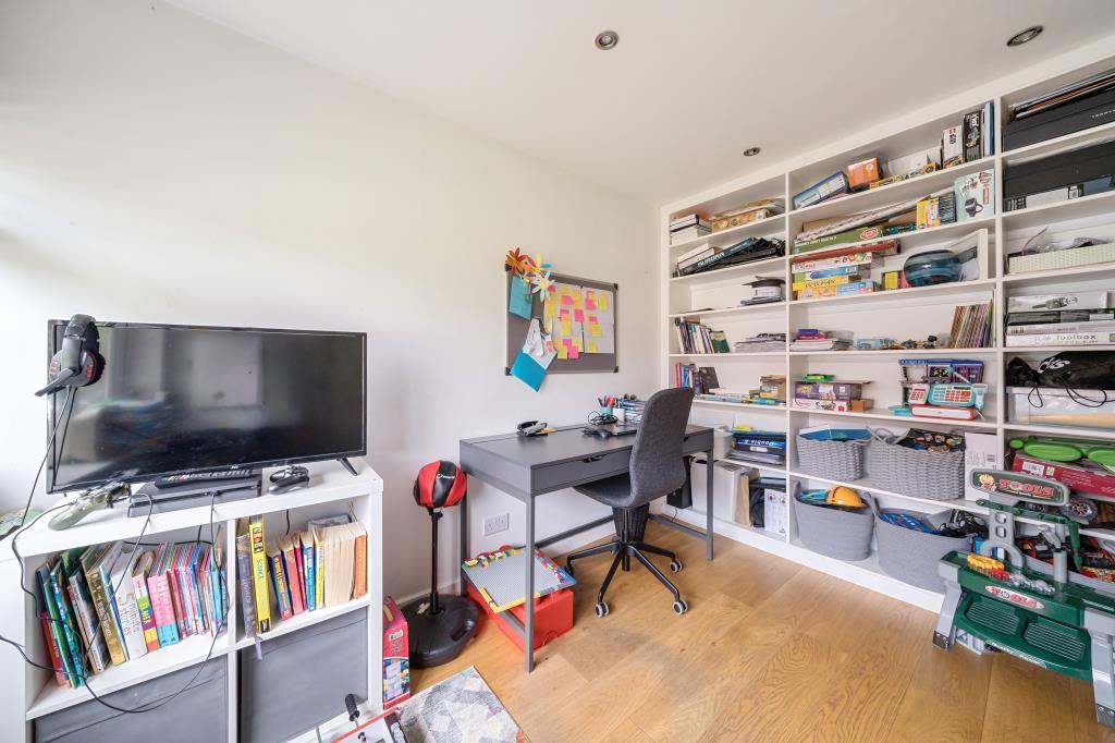 Reception Room/Bedroom