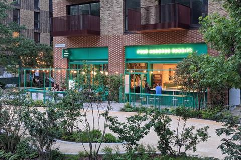 Retail property (high street) to rent, Ash Ave London SE17 1GQ