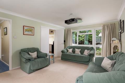 undefined, Horley Row, Horley, Surrey, RH6