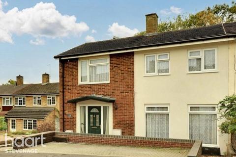 27 Fallowfield, Stevenage, SG2 9PJ