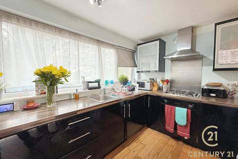undefined, Sonia Gardens, HOUNSLOW TW5