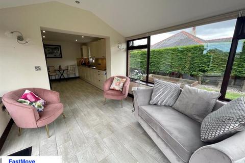 undefined, Llys Cerios, Trefnant LL16