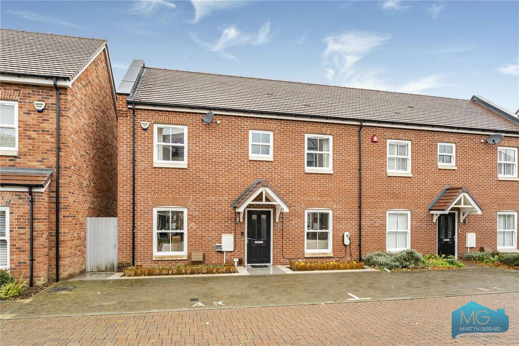 3 bedroom semi-detached house for sale - Photo 25
