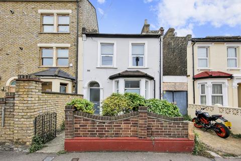 2 bedroom flat for sale, Oliver Road, Leyton, E10