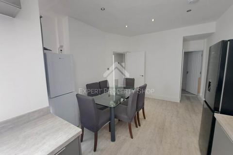 undefined, *HOUSE SHARE*Room 6. 75 Church Street, Creswell