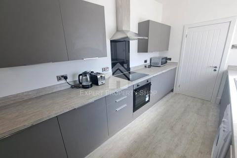 undefined, *HOUSE SHARE*Room 6. 75 Church Street, Creswell