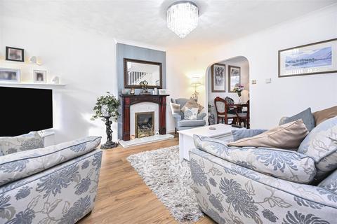 3 bedroom detached house for sale, Kirkbeck, Leigh