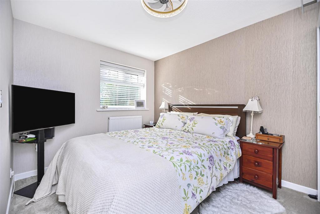 6 Kirkbeck Bedroom 1 (1).jpg