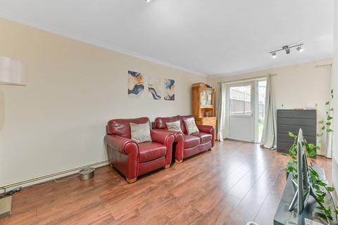 undefined, Southampton Gardens, Mitcham, CR4