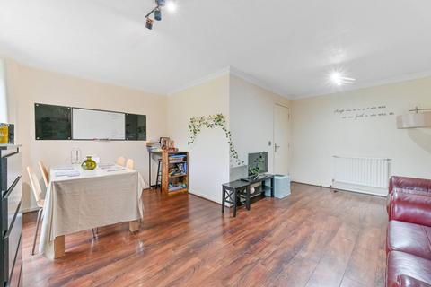undefined, Southampton Gardens, Mitcham, CR4
