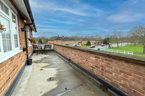 undefined, Eastham Crescent, Brentwood, CM13