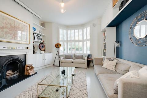 2 bedroom flat for sale, Harvist Road, London NW6