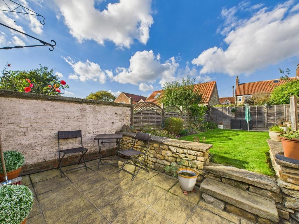 CAM04169 G0-PR0147-STILL034.jpg