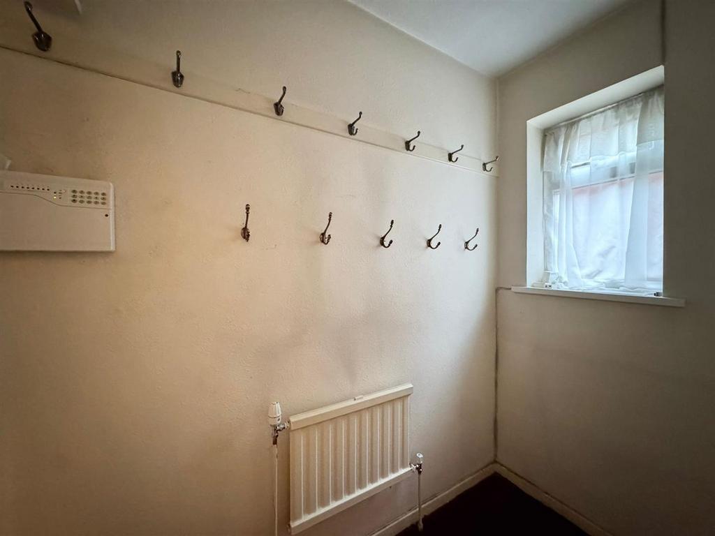 Cloak room (1).jpg