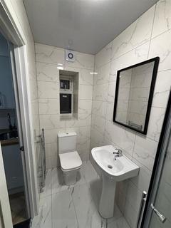 1 bedroom in a house share to rent, Charter Avenue, Coventry