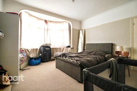 undefined, Clare Gardens, Barking