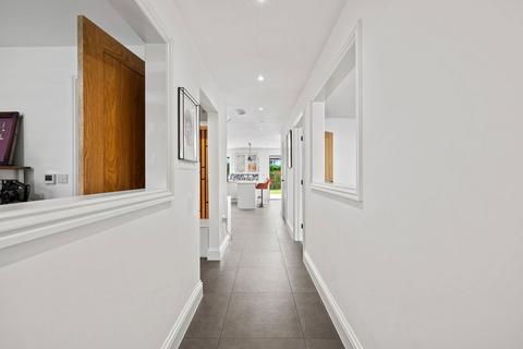 4 bedroom detached house for sale, Killan Road, Swansea SA2