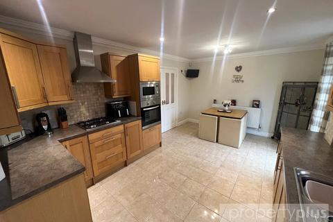 undefined, Cwrt Yr Ysgol, Treherbert, Rhondda Cynon Taff, CF42