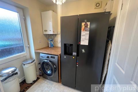 undefined, Cwrt Yr Ysgol, Treherbert, Rhondda Cynon Taff, CF42