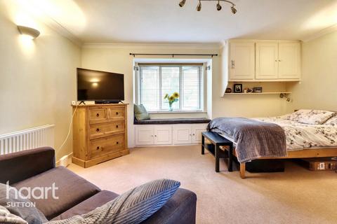 undefined, Westmoreland Drive, Sutton