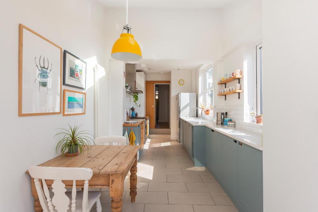 1 A7 RVP - Kitchen A.jpg