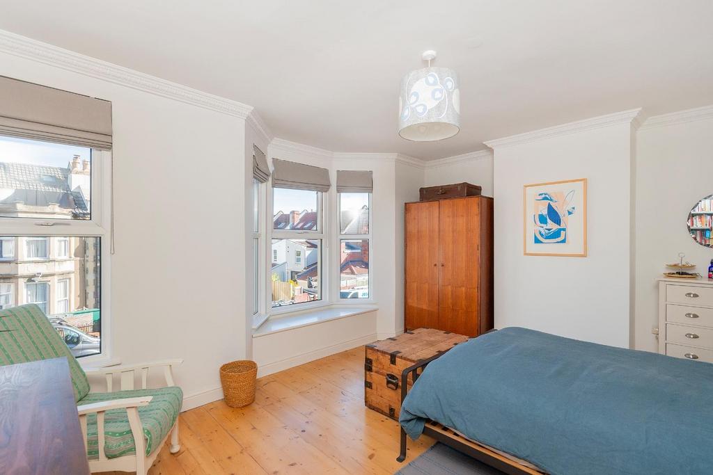 1 A7 RVP - Bedroom E.jpg
