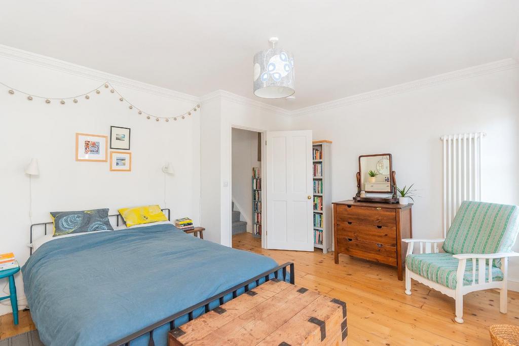 1 A7 RVP - Bedroom C.jpg