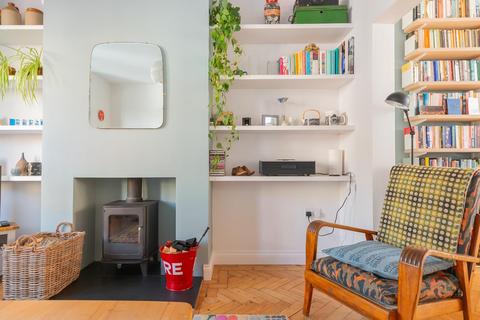 17 Almorah Road, Bristol, BS3 4QQ