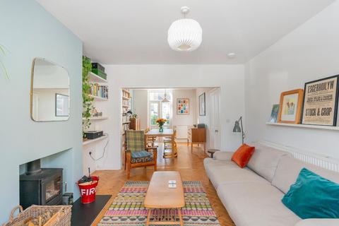 17 Almorah Road, Bristol, BS3 4QQ