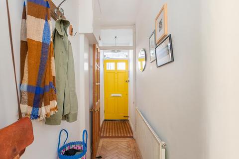 17 Almorah Road, Bristol, BS3 4QQ