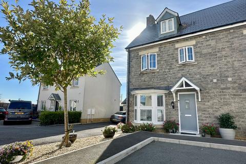 undefined, Rhes Brickyard Row, Llanelli SA15
