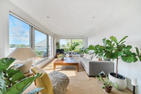 1 bedroom flat for sale, Mount View Road, London, N4