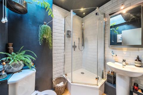 1 bedroom flat for sale, Mount View Road, London, N4