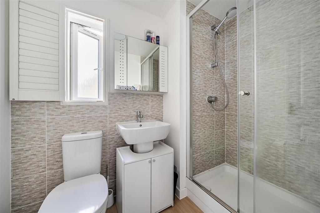 1353759-18-68c41624dc959.jpg