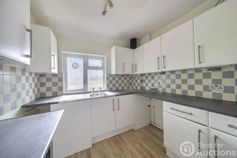 17 Barnfield, Iver, SL0 0AL